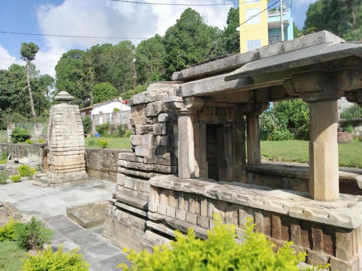 Dwarahat Village Farmstay- Babaji'S Cave Esterno foto