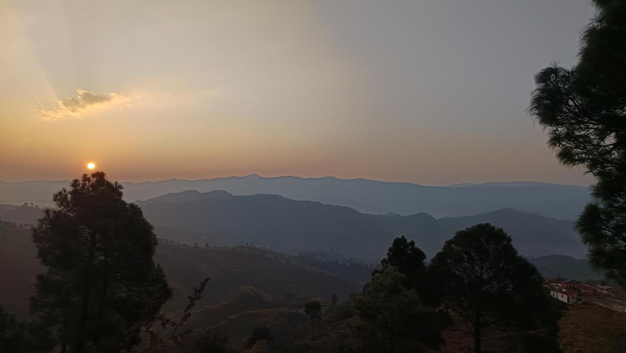 Dwarahat Village Farmstay- Babaji'S Cave Esterno foto